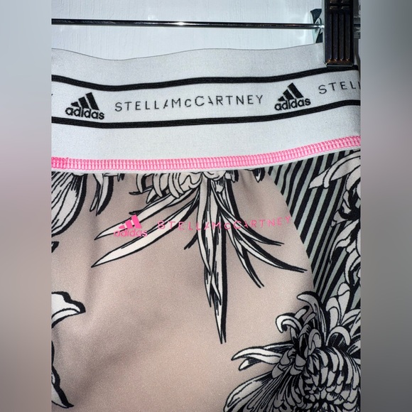 Adidas By Stella McCartney Like New Floral Patterned Leggings In Light Pink - Picture 11 of 14